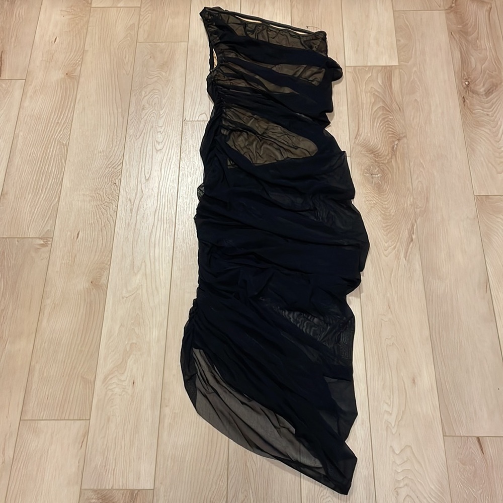 Norma Kamali Black One Shoulder Dress - Picture 6 of 15